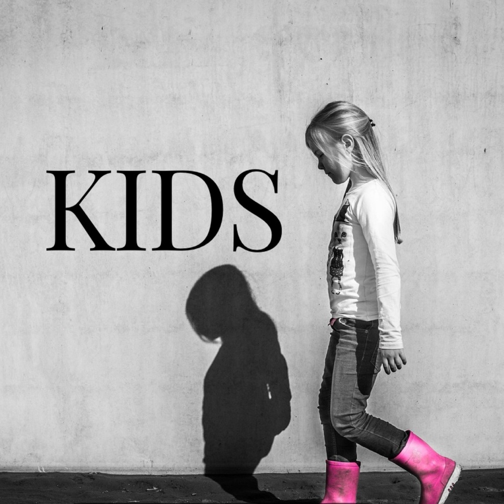 KIDSWEAR